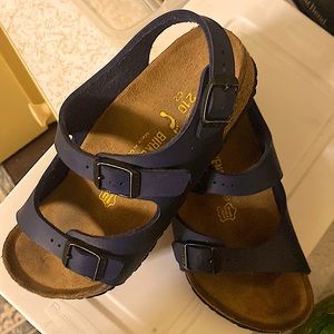 Unisex Kid’s navy blue Birkenstock Sandals